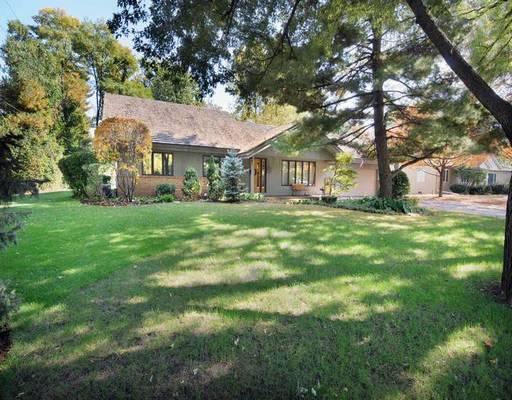 8025 Wolf Rd., La Grange, IL 60525