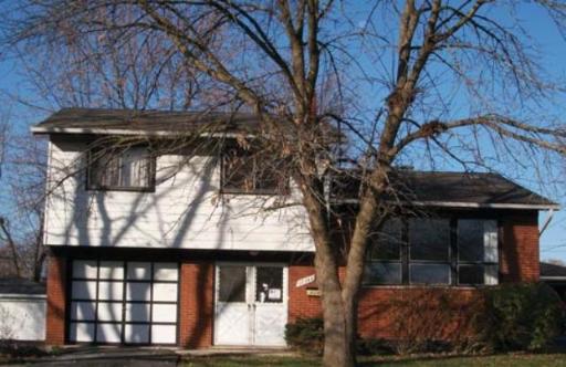 17348 Oketo Ave., Tinley Park, IL 60477