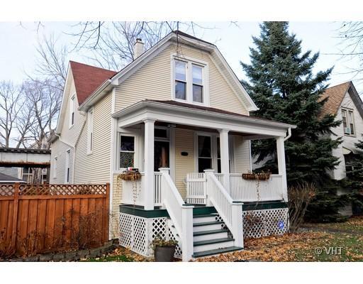 2132 W Eastwood St., Chicago, IL 60625