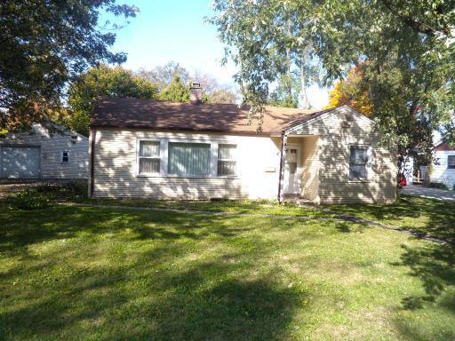 342 Grove St., Mundelein, IL 60060