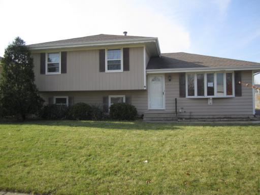 2609 Frank Turk Dr., Plainfield, IL 60586