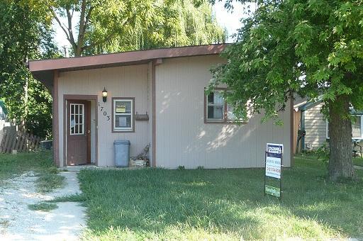 1703 E Washington St., Joliet, IL 60433