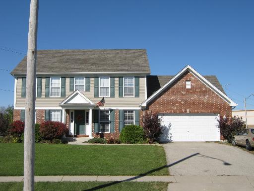 1327 Camden Ct., Sycamore, IL 60178