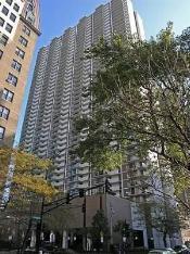 6033 N Sheridan Rd. #14F, Chicago, IL 60660