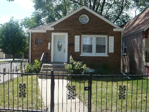 7658 S Winchester Ave., Chicago, IL 60620