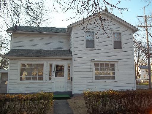 374 Beach St., Aurora, IL 60505