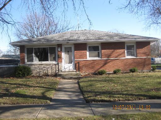 3305 Peoria St., Steger, IL 60475