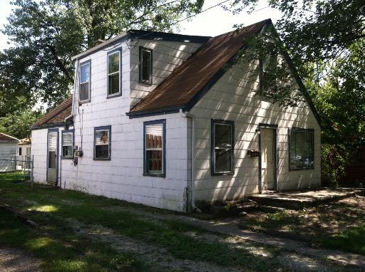 1144 S 5th St., Dekalb, IL 60115