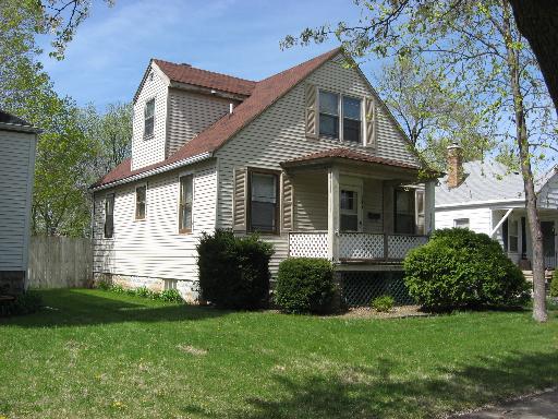 841 Ellwood Ave., Dekalb, IL 60115