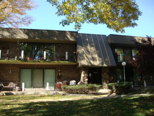 11108 S O'gorman Dr. #1C, Palos Hills, IL 60465