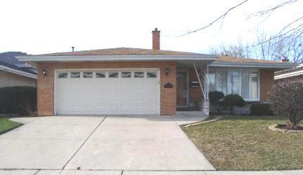2532 Wellington Ave., Westchester, IL 60154