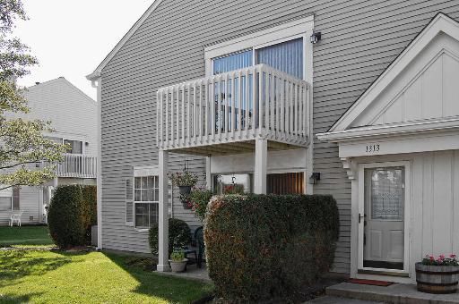 1313 Longacre Ln., Wheeling, IL 60090
