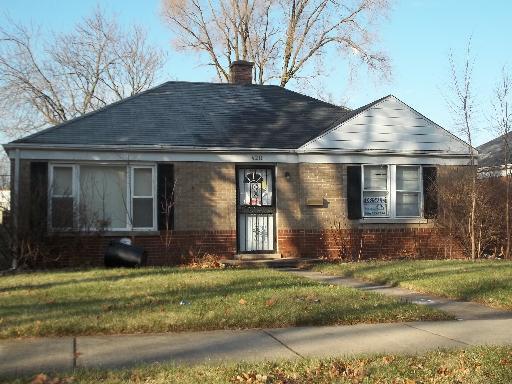420 Frederick St., Bellwood, IL 60104