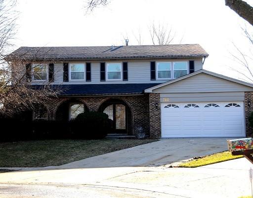 740 Fennel Ct., Schaumburg, IL 60193