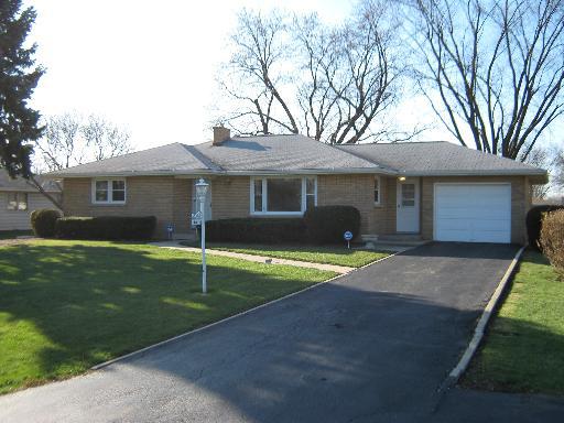 1007 Magnolia Dr., Joliet, IL 60435