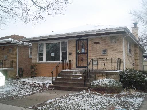 5557 S Saint Louis St., Chicago, IL 60629