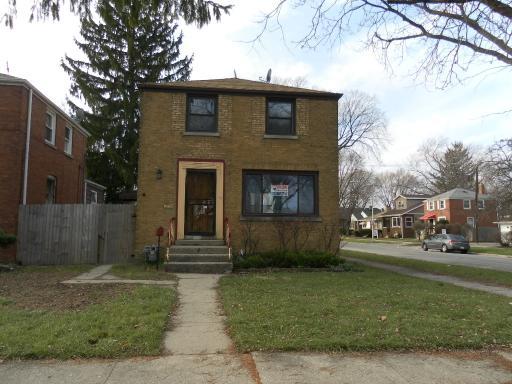 1100 Marshall Ave., Bellwood, IL 60104