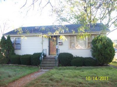 9737 S Warren Ave., Oak Lawn, IL 60453