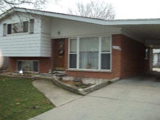 301 Oak Ridge Ave., Hillside, IL 60162