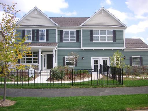 3073 Wickenden Ave., Elgin, IL 60124