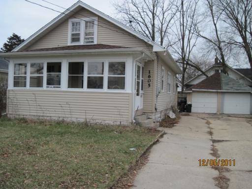 1605 Price St., Rockford, IL 61103