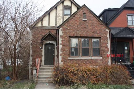 2324 W Diversey Ave., Chicago, IL 60647