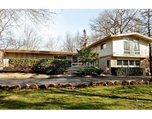 1365 Kenilwood Ln., Riverwoods, IL 60015