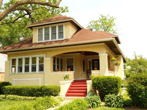 811 S Madison Ave., La Grange, IL 60525