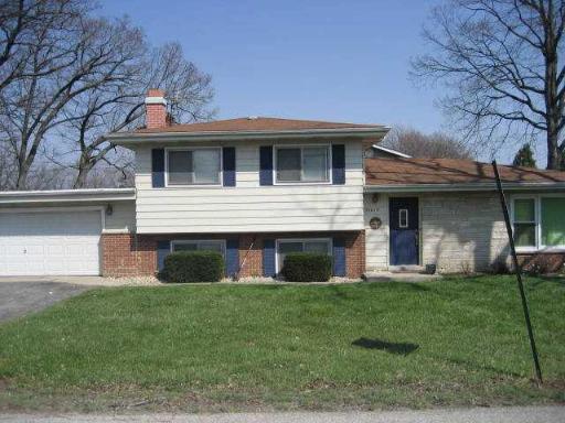 34019 N Hickory Ave., Grayslake, IL 60030