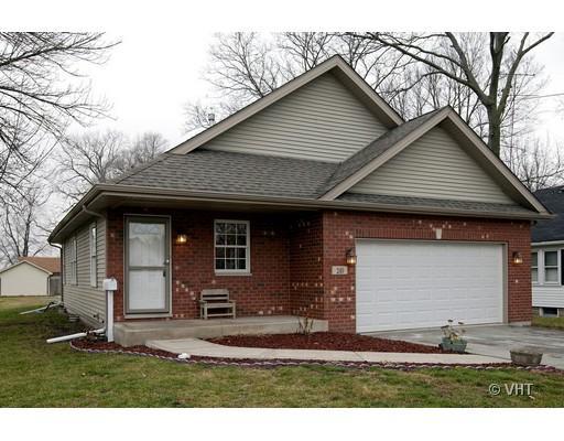 240 Marguerite St., Coal City, IL 60416