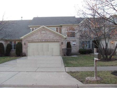 334 Pebble Beach Ln., Bartlett, IL 60103