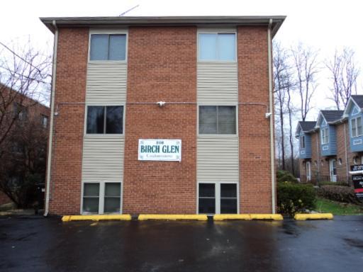 250 Duane St. #4, Glen Ellyn, IL 60137