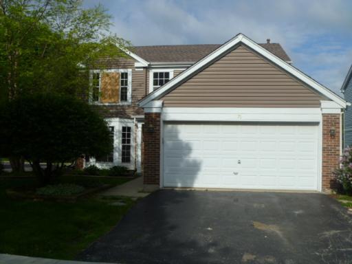 71 Hummingbird Ave., Streamwood, IL 60107