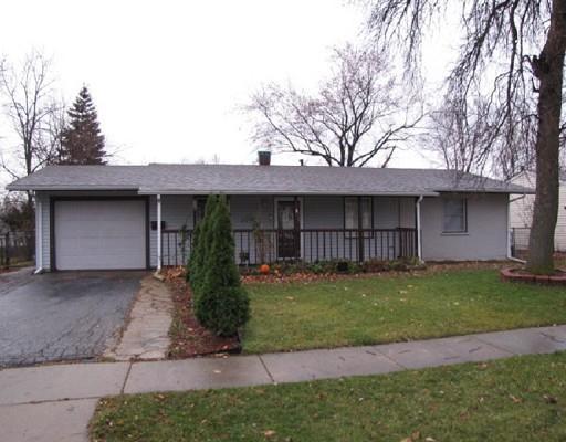 505 Berkley Pl., Streamwood, IL 60107