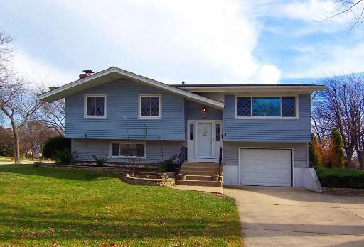 609 Bahama Ln., Schaumburg, IL 60193