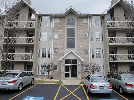 7763 Bristol Park Dr. #1NE, Tinley Park, IL 60477