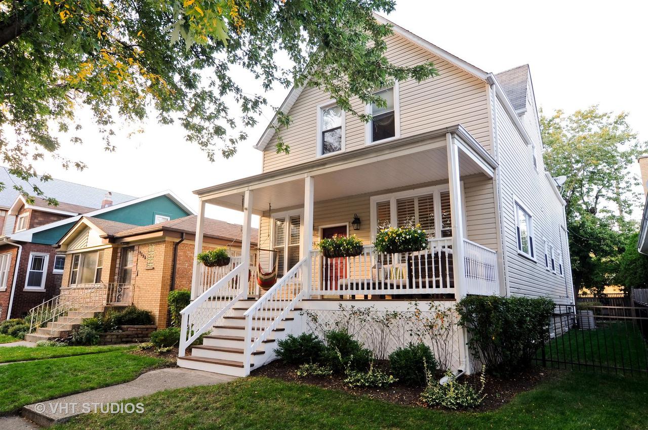 2624 W Carmen Ave., Chicago, IL 60625