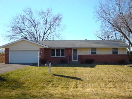 959 Aura Dr., Rockford, IL 61108