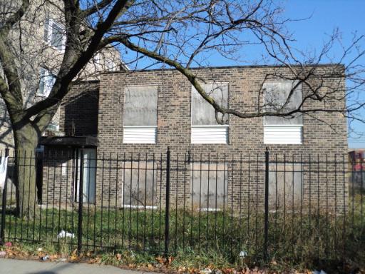 1863 S Komensky Ave., Chicago, IL 60623