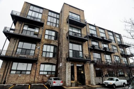 2614 N Clybourn Ave. #414, Chicago, IL 60614
