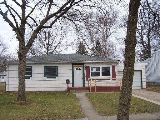 2908 N Moor Dr., Rockford, IL 61109