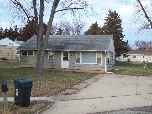 301 Meltzer St., Walnut, IL 61376