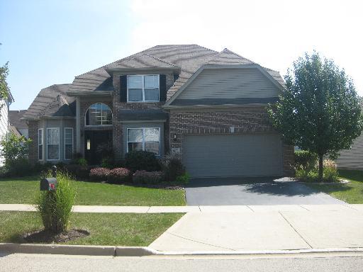 631 Carriage Way, South Elgin, IL 60177