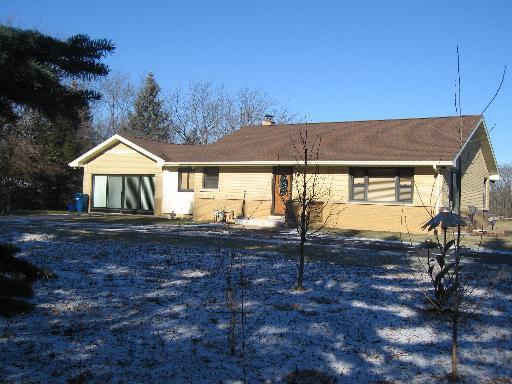1110 Woodcrest Dr., Downers Grove, IL 60516