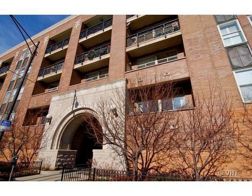 1350 W Fullerton Ave. #305, Chicago, IL 60614