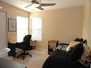 1400 Derby Ln., Mundelein, IL 60060