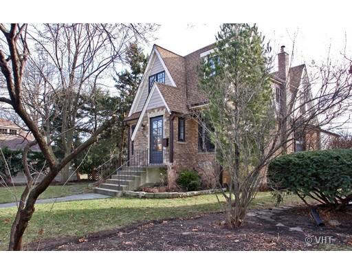 3014 Hartzell St., Evanston, IL 60201