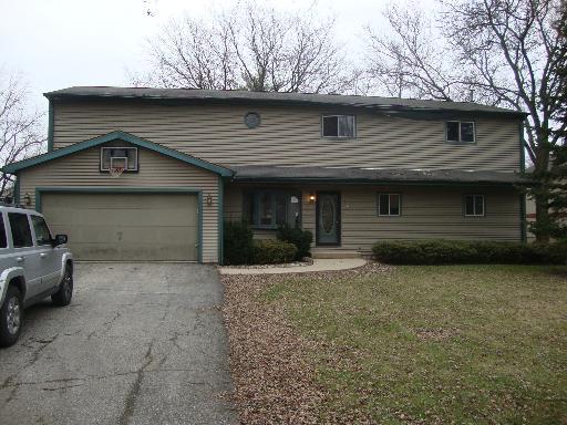 414 North Blvd., McHenry, IL 60051