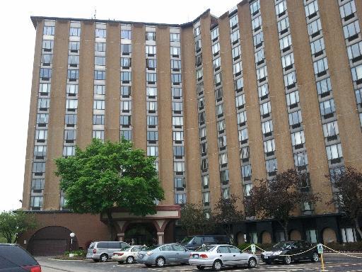 1 Renaissance Pl. #117, Palatine, IL 60067