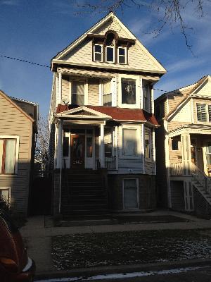 2142 W Warner Ave., Chicago, IL 60618